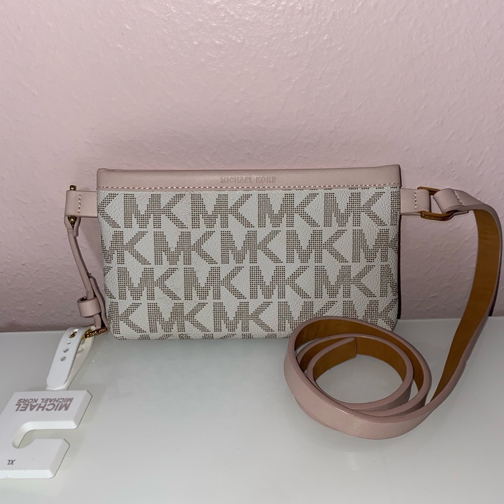 Micheal Kors Belt Bag
